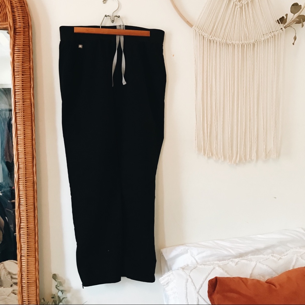Fig Scrub Bottoms!